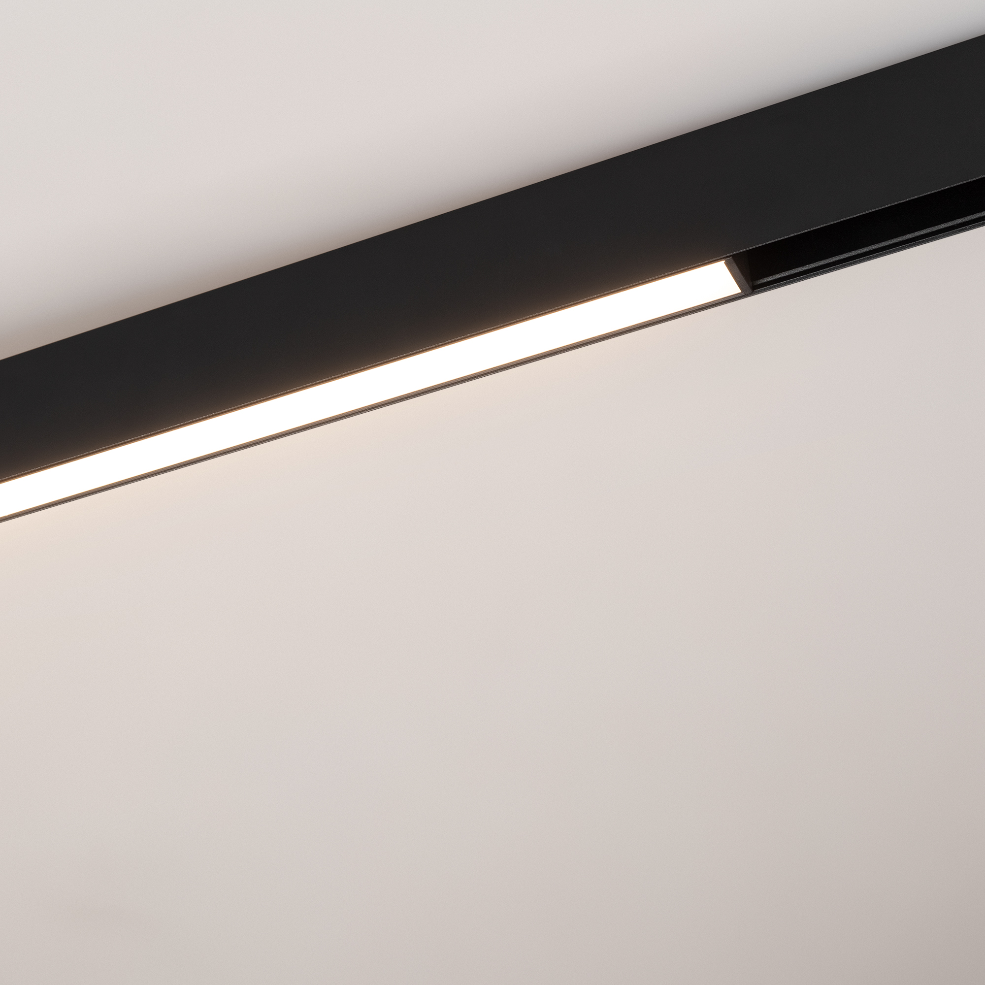 Светильник MAG-ORIENT-FLAT-L235-8W Day4000 (Черный, 100 deg, 48V, DALI) (Arlight, IP20 Металл, 5 лет)