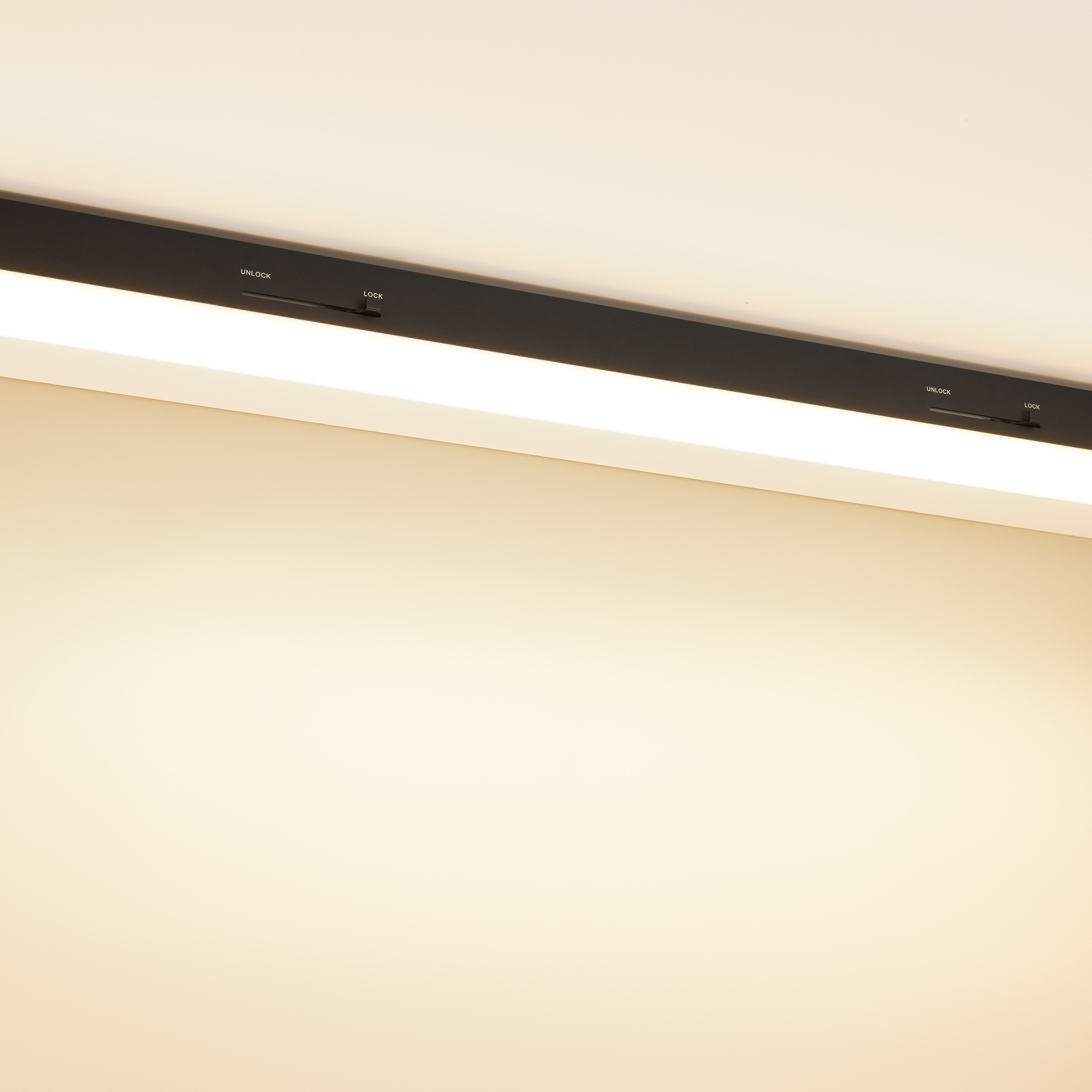 Светильник LGD-LUNGO-4TR-L1500-51W-75W Warm3000 (Черный, 120 deg, 230V) (Arlight, IP20 Металл, 5 лет)