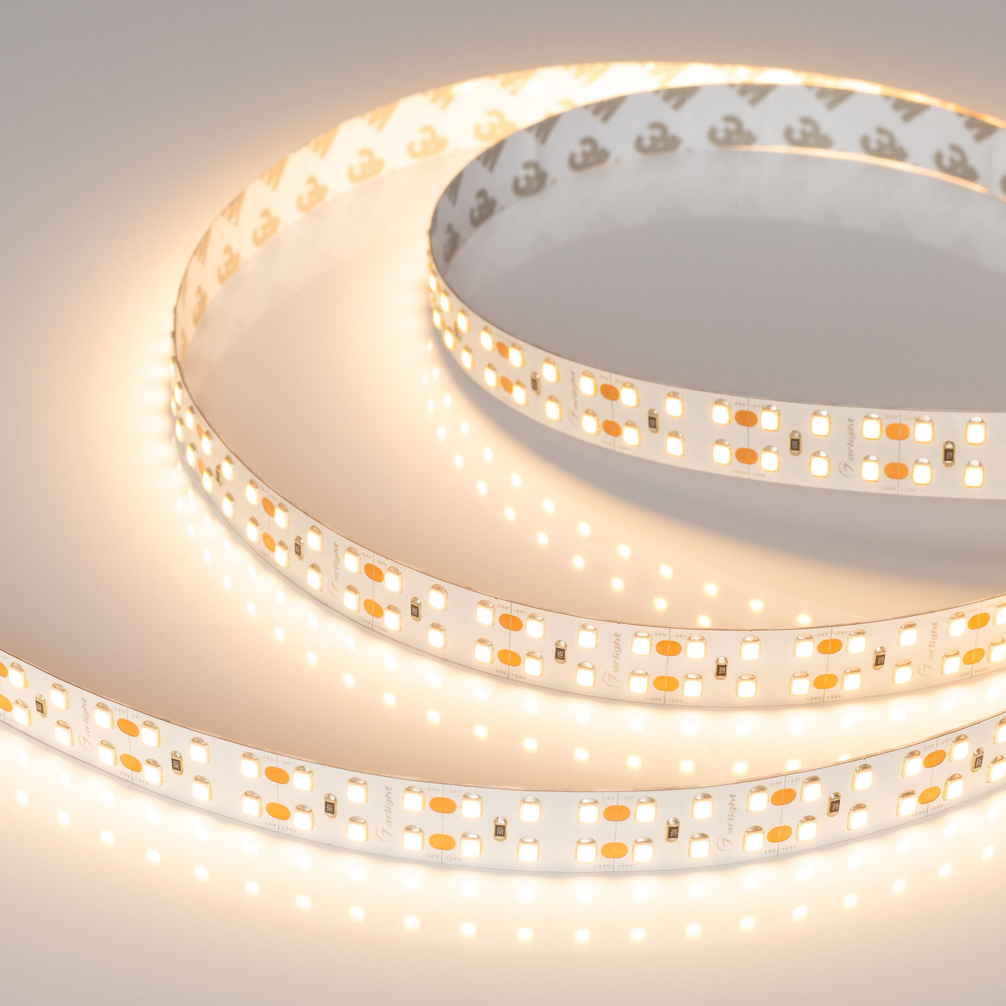 Arlight RT A240 — Гибкая светодиодная лента — MONO [каналы: 1; питание, В: 24.0; ширина, мм: 15.0]